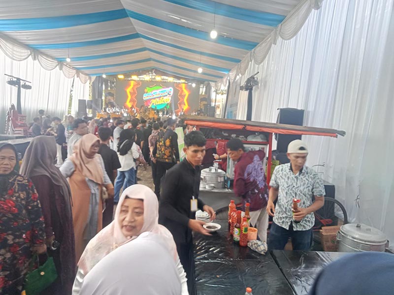 Open House Bupati Tulungagung: Antusiasme Rakyat, Ironi yang Menyisakan Kekecewaan